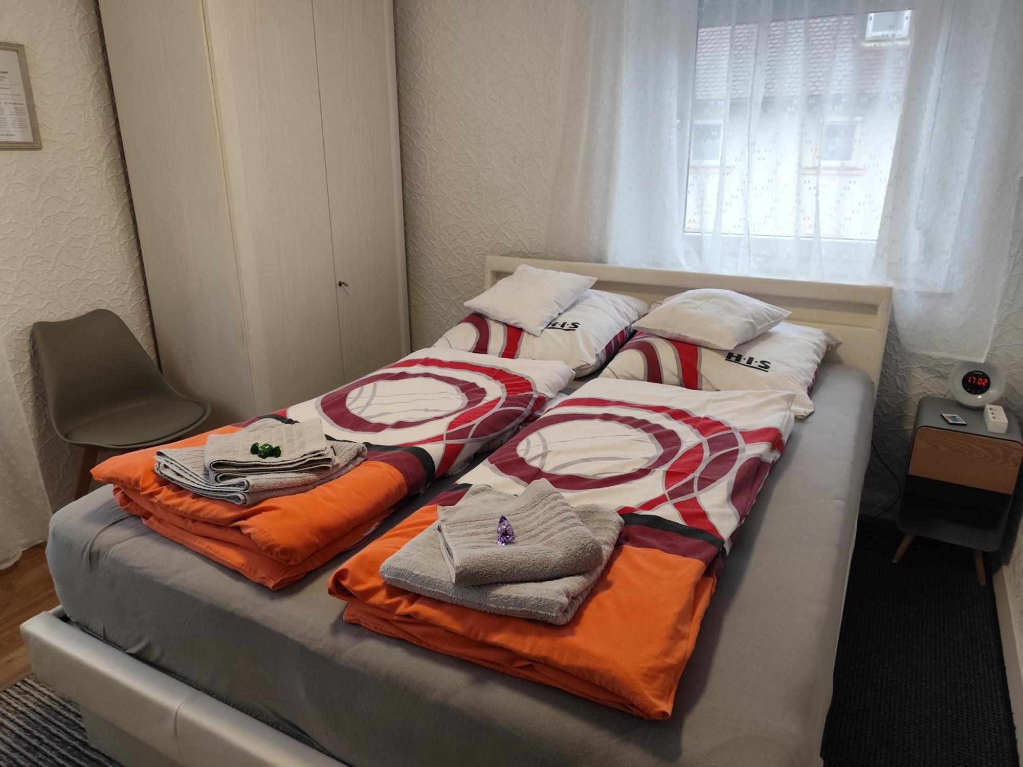 Gästezimmer Boxenstopp Veitsbronn Exteriör bild